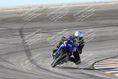 media/Jan-15-2026-Racers Edge (Thu) [[dfebeb70ab]]/3-B Group/Session 2 (Bowl Exit)/